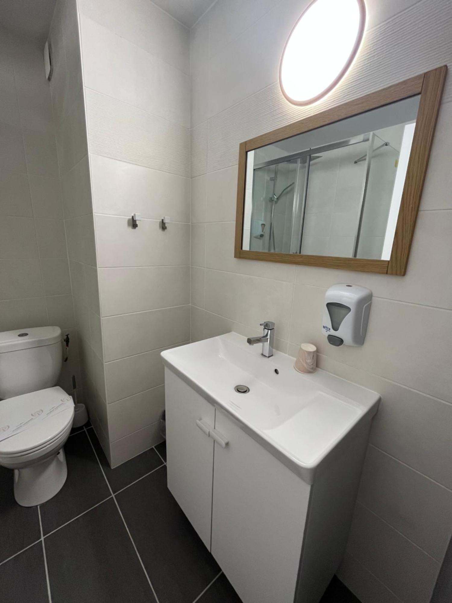Hotel Agena 브레스트 외부 사진
