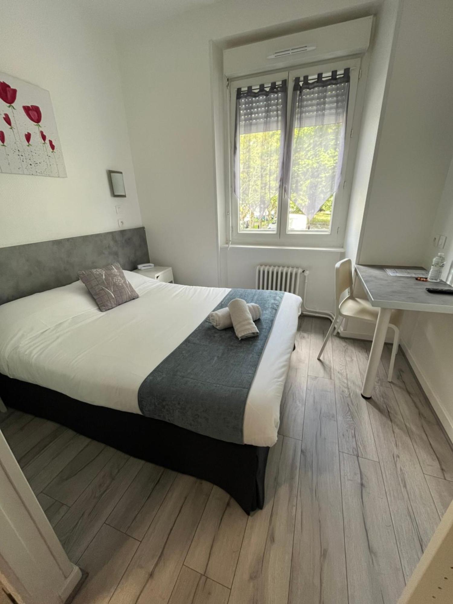 Hotel Agena 브레스트 외부 사진