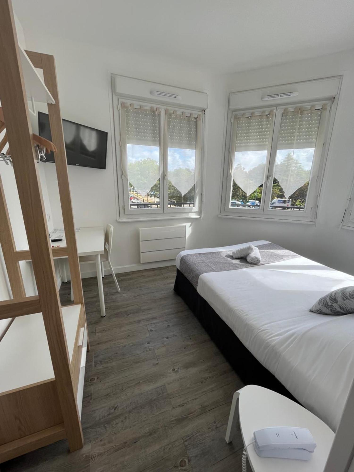 Hotel Agena 브레스트 외부 사진