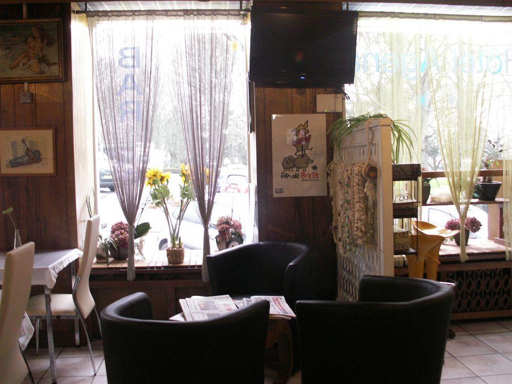 Hotel Agena 브레스트 외부 사진
